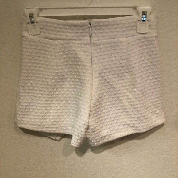 Bebe Layered Skort - Picture 2 of 3